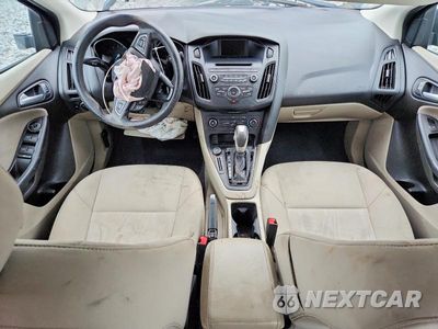 Zdjęcie 8 z 12 samochodu: 2016 FORD FOCUS SE VIN:1FADP3F22GL216728 - miniatura