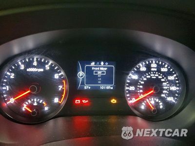 Zdjęcie 9 z 12 samochodu: 2017 KIA SPORTAGE LX VIN:KNDPMCAC1H7238553 - miniatura