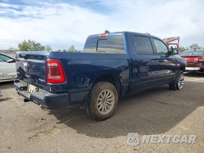 Trzecie zdjęcie samochodu z tyłu: 2023 RAM 1500 LARAMIE VIN:1C6SRFJT4PN618470 - miniatura