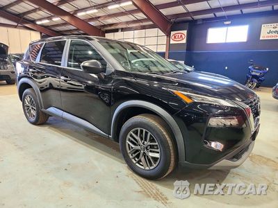 Czwarte zdjęcie samochodu z boku: 2023 NISSAN ROGUE S VIN:5N1BT3AB3PC787919 - miniatura