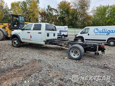 Drugie zdjęcie samochodu z przodu: 2022 RAM 5500 VIN:3C7WRNFL0NG399299 - miniatura