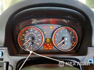 Zdjęcie 9 z 12 samochodu: 2006 BMW 330 I VIN:WBAVB335X6PS16086 - miniatura