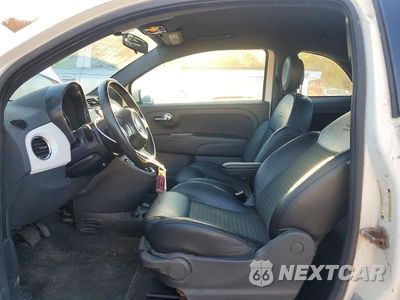 Zdjęcie 7 z 12 samochodu: 2015 FIAT 500 SPORT VIN:3C3CFFBRXFT721744 - miniatura