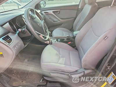 Zdjęcie 7 z 12 samochodu: 2013 HYUNDAI ELANTRA GLS VIN:5NPDH4AE2DH242776 - miniatura