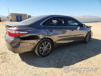 Trzecie zdjęcie samochodu z tyłu: 2016 TOYOTA CAMRY SE VIN:4T1BF1FK8GU184723 - miniatura