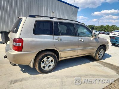 Trzecie zdjęcie samochodu z tyłu: 2006 TOYOTA HIGHLANDER BASE VIN:JTEGD21A960143703 - miniatura