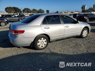 Trzecie zdjęcie samochodu z tyłu: 2003 HONDA ACCORD LX VIN:1HGCM56363A075849 - miniatura