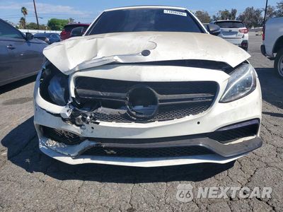 Piąte zdjęcie samochodu w środku: 2017 MERCEDES-BENZ C 63 AMG-S VIN:WDDWK8HBXHF508886 - miniatura