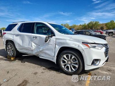Czwarte zdjęcie samochodu z boku: 2018 CHEVROLET TRAVERSE PREMIER VIN:1GNEVJKW1JJ221527 - miniatura