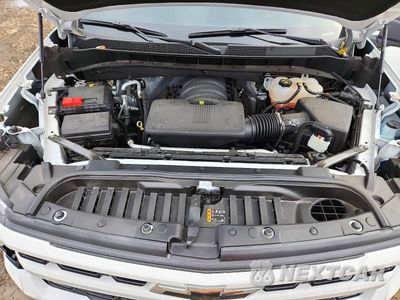 Zdjęcie 11 z 12 samochodu: 2023 CHEVROLET SILVERADO K1500 RST VIN:2GCUDEED7P1119922 - miniatura