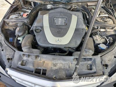 Zdjęcie 11 z 12 samochodu: 2009 MERCEDES-BENZ C 300 VIN:WDDGF54X29F203800 - miniatura