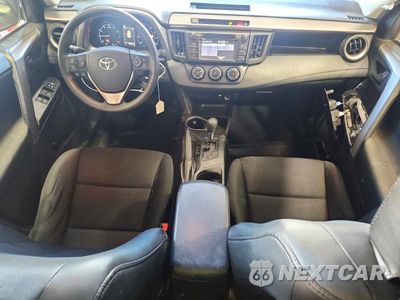 Zdjęcie 8 z 12 samochodu: 2017 TOYOTA RAV4 LE VIN:JTMBFREV0HJ174575 - miniatura
