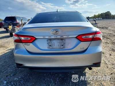 Zdjęcie 6 z 12 samochodu: 2020 TOYOTA CAMRY LE VIN:4T1C11AK1LU303846 - miniatura