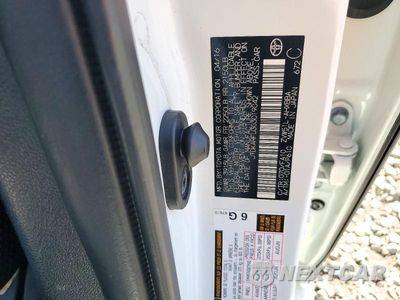 Zdjęcie 12 z 12 samochodu: 2016 TOYOTA PRIUS TWO ECO VIN:JTDKARFU3G3019042 - miniatura