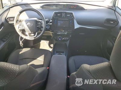 Zdjęcie 8 z 12 samochodu: 2019 TOYOTA PRIUS LE VIN:JTDKARFU5K3079350 - miniatura