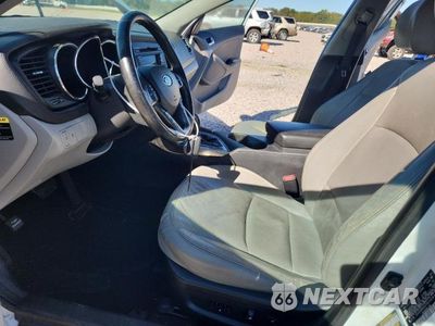Zdjęcie 7 z 12 samochodu: 2012 KIA OPTIMA EX VIN:5XXGN4A79CG083532 - miniatura