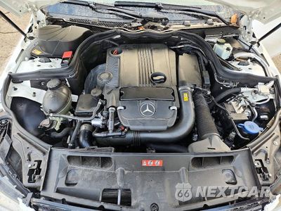 Zdjęcie 11 z 12 samochodu: 2013 MERCEDES-BENZ C 250 VIN:WDDGJ4HB0DF955981 - miniatura