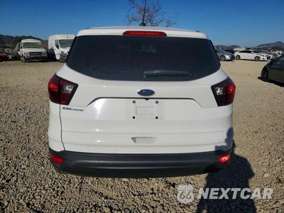 Zdjęcie 6 z 14 samochodu: 2019 FORD ESCAPE S VIN:1FMCU0F7XKUA72191 - miniatura