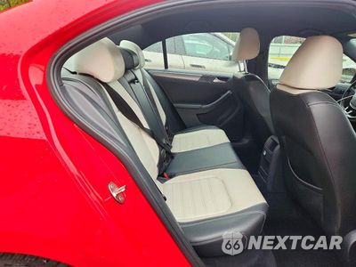 Zdjęcie 10 z 12 samochodu: 2017 VOLKSWAGEN JETTA SPORT VIN:3VWD17AJ9HM309325 - miniatura