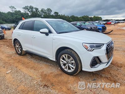 Czwarte zdjęcie samochodu z boku: 2024 AUDI Q3 PREMIUM S LINE 45 VIN:WA1DECF31R1196814 - miniatura