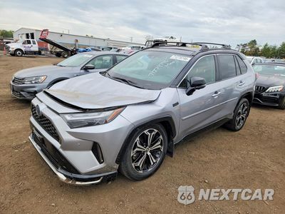 2024 TOYOTA RAV4 PRIME XSE JTMFB3FV0RD212654 - główne zdjęcie licytacji z USA - miniatura