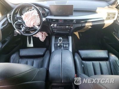 Zdjęcie 8 z 13 samochodu: 2016 BMW X5 XDRIVE35I VIN:5UXKR0C5XG0S93226 - miniatura