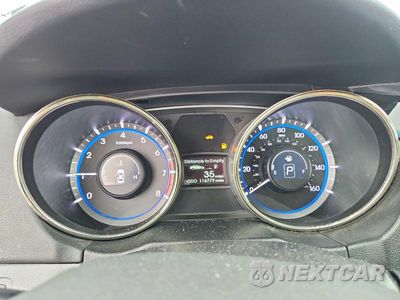 Zdjęcie 9 z 12 samochodu: 2012 HYUNDAI SONATA GLS VIN:5NPEB4AC1CH448609 - miniatura