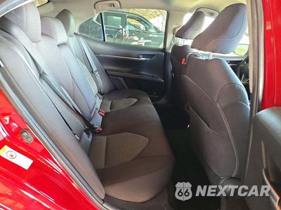 Zdjęcie 10 z 12 samochodu: 2019 TOYOTA CAMRY LE VIN:4T1B11HK2KU245018 - miniatura