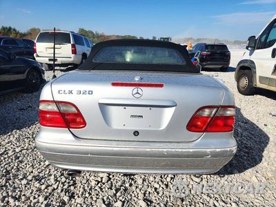 Zdjęcie 6 z 12 samochodu: 2003 MERCEDES-BENZ CLK 320 VIN:WDBLK65G33T140951 - miniatura