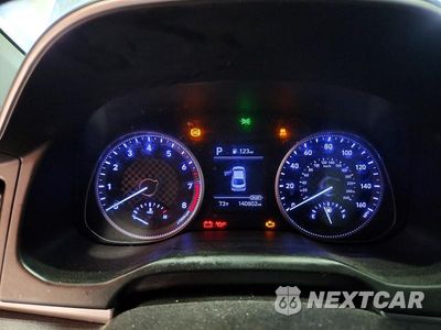 Zdjęcie 9 z 12 samochodu: 2019 HYUNDAI ELANTRA SEL VIN:5NPD84LF6KH403813 - miniatura