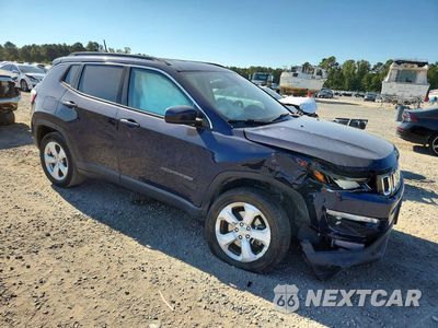 Czwarte zdjęcie samochodu z boku: 2018 JEEP COMPASS LATITUDE VIN:3C4NJDBB7JT423333 - miniatura