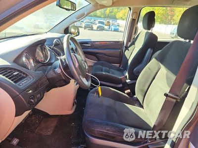 Zdjęcie 7 z 13 samochodu: 2015 DODGE GRAND CARAVAN SE VIN:2C4RDGBG3FR670588 - miniatura