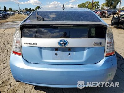 Zdjęcie 6 z 12 samochodu: 2014 TOYOTA PRIUS PLUG-IN HYBRID BASE VIN:JTDKN3DP7E3053710 - miniatura