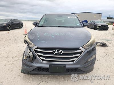 Piąte zdjęcie samochodu w środku: 2018 HYUNDAI TUCSON SE VIN:KM8J23A48JU836078 - miniatura