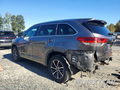 Drugie zdjęcie samochodu z przodu: 2017 TOYOTA HIGHLANDER XLE VIN:5TDJZRFH1HS511396 - miniatura