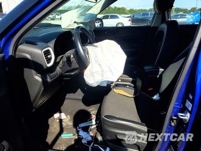 Zdjęcie 7 z 12 samochodu: 2022 HYUNDAI VENUE LIMITED VIN:KMHRC8A31NU143136 - miniatura