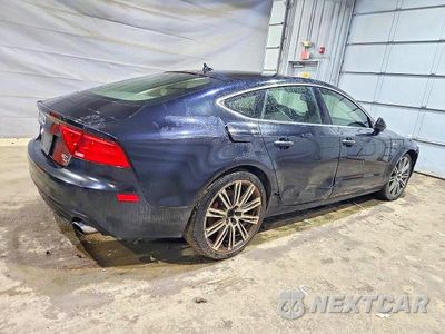 Trzecie zdjęcie samochodu z tyłu: 2015 AUDI A7 PREMIUM PLUS VIN:WAUWGAFC4FN006986 - miniatura