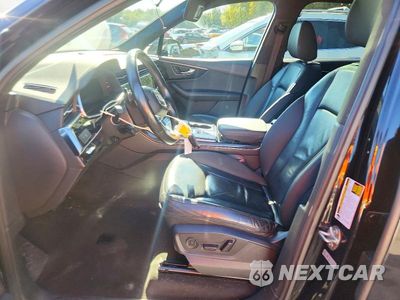 Zdjęcie 7 z 13 samochodu: 2021 AUDI Q7 PREMIUM VIN:WA1AXAF76MD015198 - miniatura