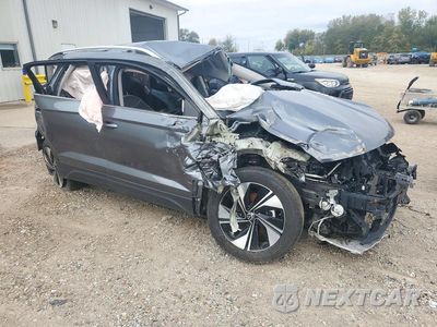 Czwarte zdjęcie samochodu z boku: 2026 VOLKSWAGEN TAOS SE VIN:3VVUC7B22TM028241 - miniatura