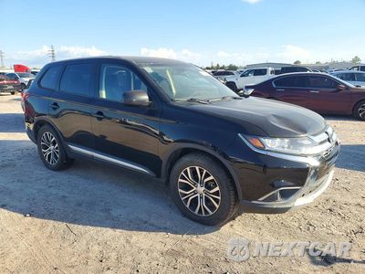 Czwarte zdjęcie samochodu z boku: 2018 MITSUBISHI OUTLANDER ES VIN:JA4AD2A34JZ041140 - miniatura