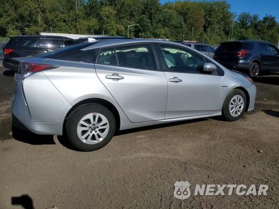 Trzecie zdjęcie samochodu z tyłu: 2016 TOYOTA PRIUS TWO VIN:JTDKBRFUXG3517445 - miniatura