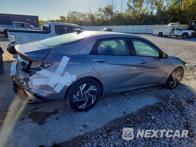 Trzecie zdjęcie samochodu z tyłu: 2025 HYUNDAI ELANTRA SEL SPORT VIN:KMHLM4DG7SU023153 - miniatura