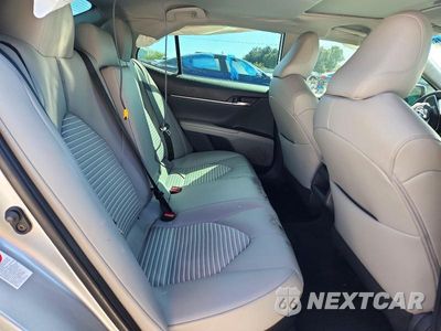 Zdjęcie 10 z 13 samochodu: 2019 TOYOTA CAMRY HYBRID SE VIN:4T1B21HK3KU511692 - miniatura
