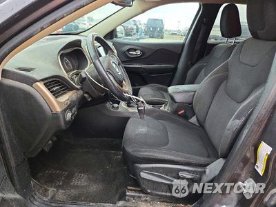 Zdjęcie 7 z 13 samochodu: 2015 JEEP CHEROKEE LATITUDE VIN:1C4PJMCS6FW512898 - miniatura