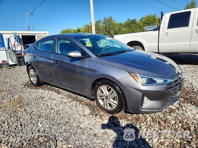 Czwarte zdjęcie samochodu z boku: 2020 HYUNDAI ELANTRA SEL VIN:5NPD84LF1LH518899 - miniatura