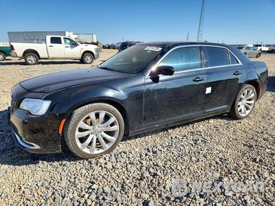 2019 CHRYSLER 300 TOURING 2C3CCAAG0KH682984 - główne zdjęcie licytacji z USA - miniatura