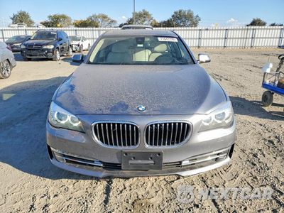 Piąte zdjęcie samochodu w środku: 2014 BMW 740 I VIN:WBAYA6C53ED144486 - miniatura
