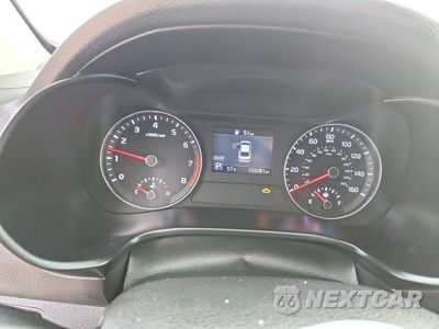 Zdjęcie 9 z 12 samochodu: 2019 KIA FORTE LXS VIN:3KPF24AD5KE070181 - miniatura