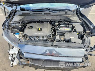 Zdjęcie 11 z 13 samochodu: 2019 HYUNDAI KONA SEL VIN:KM8K2CAA6KU324248 - miniatura