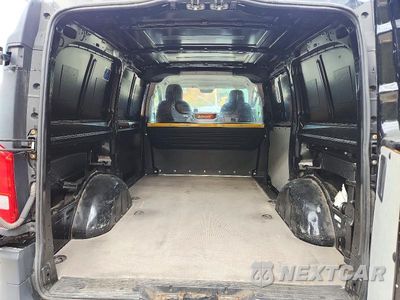Zdjęcie 10 z 13 samochodu: 2022 MERCEDES-BENZ METRIS VIN:W1YV0BEY9N4160910 - miniatura